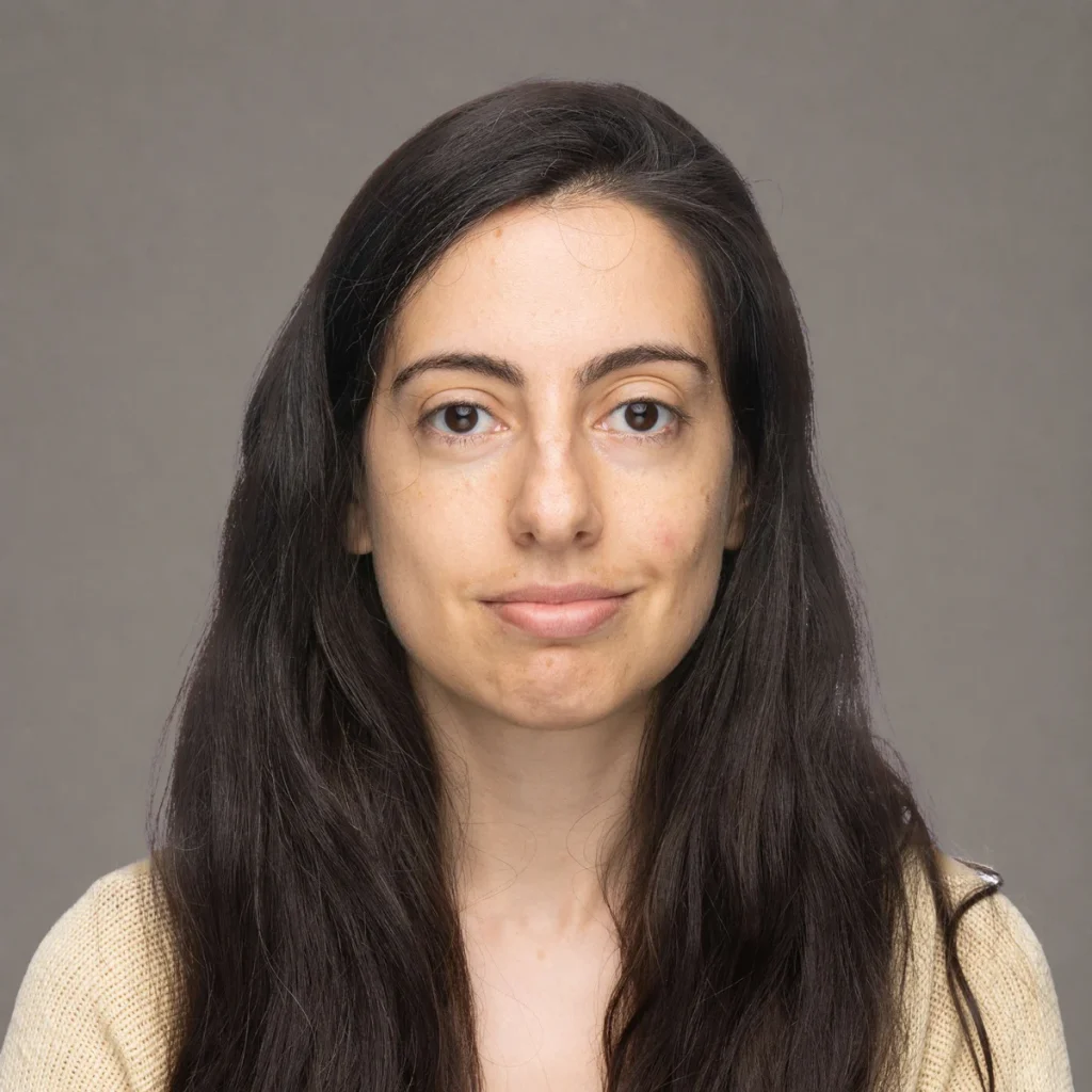 Dr. Lucía Álvarez